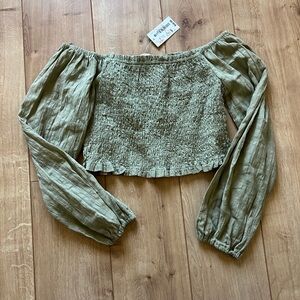 [NEW W/ TAGS] South Moon Under Made With Love Off Shoulder Long Sleeve Top